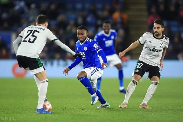 布朗26分绿军轻取开拓者5连胜 魔术大胜公牛